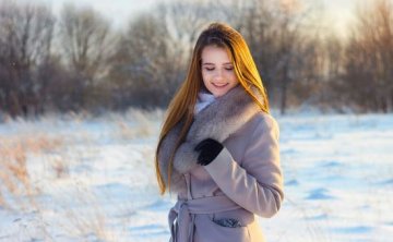 跟男朋友吵架不回电话，值得挽回吗？心里憋屈