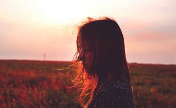 老婆不见我也不接我电话是什么心态，能挽回吗？