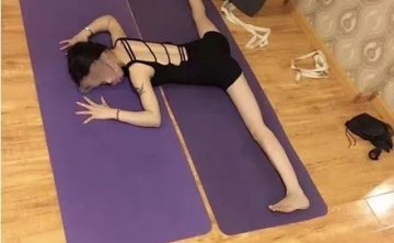 微信把妹追女生聊天案例：微信撩妹成功约会高分妹子