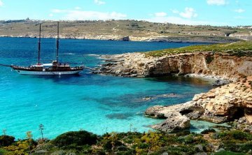 男朋友认为性格不合坚决分手这样好吗？