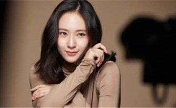 追女生聊天实战恋爱案例：“住嘴！我不会she吻”！情场老司机治服身高172校花实录