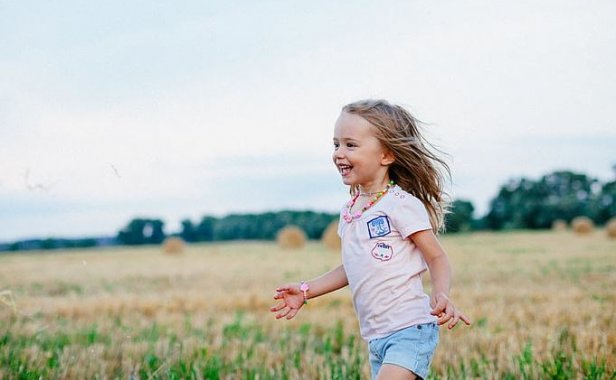 为何分手后还暧昧老婆妻子是不是喜欢我?