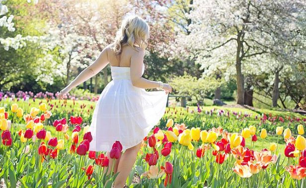 小三被打为什么不还手,小三被打被扒光