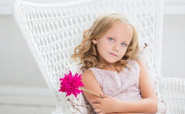 态度很坚决分手男朋友值得挽回吗?