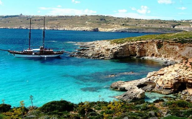 男朋友认为性格不合坚决分手这样好吗?