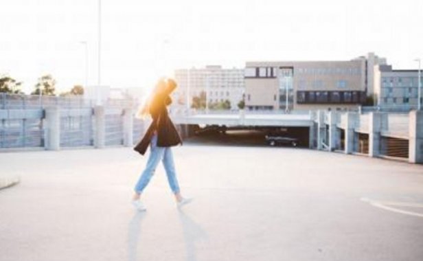 老公or老婆女生劈腿分手后的心理还能挽回吗?