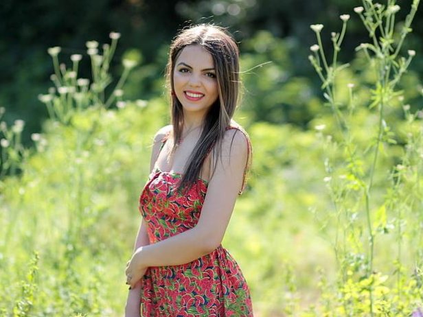 丈夫在外面有第三者，妻子该怎么办？男人有了第三者妻子该怎么办？