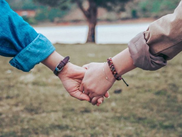 媳妇从来不主动联系我，这是什么原因？怎么挽回？