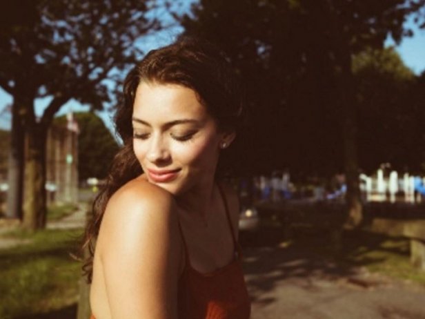 女朋友提出分手了，只是因为我没钱，女朋友因为钱离开我