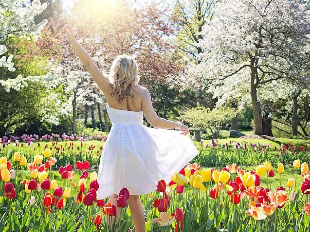 女人女方女生分手后玩暧昧值得挽回吗？