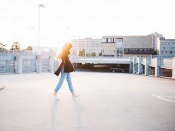 老公or老婆女生劈腿分手后的心理还能挽回吗？