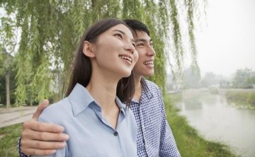 女朋友是女强人怎么办？找了个女强人女朋友怎么办？