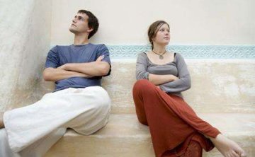 怎么看出来女生爱不爱我？女生不爱我的表现有什么？