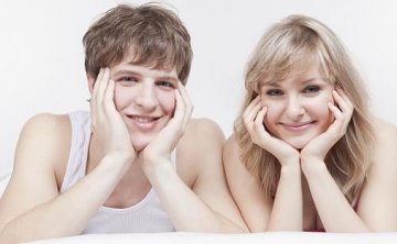 想追一个女生不知道怎么拉进关系，追女生怎么拉进关系？