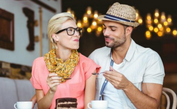 怎么追喜欢的女同事？追喜欢的女同事的技巧！