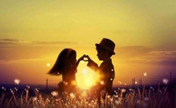 女生见到前任像没事一样-早已放下