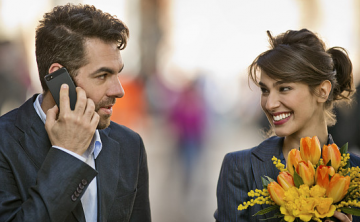 如何把女同事发展为女友？教你发展女同事成女友的方法！