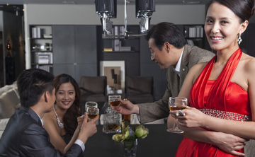 为什么女朋友冷淡？女朋友很冷淡怎么办？