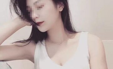 把妹追女生聊天实战-蜜桃臀VS脏辫妹——俩女深夜为我争风吃醋，我该带谁走？