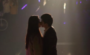 做什么事能让女生感动？教你如何让女生感动！