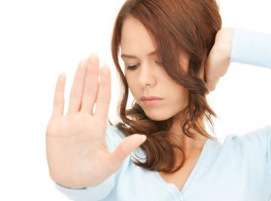 女生向男生诉苦怎么办?女生向男生诉苦什么意思?