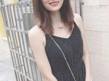 网恋变现女友聊天技巧攻略：正妹奔赴2000公里来成都见我