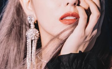 佟丽娅：新疆四美之首女团风高清壁纸