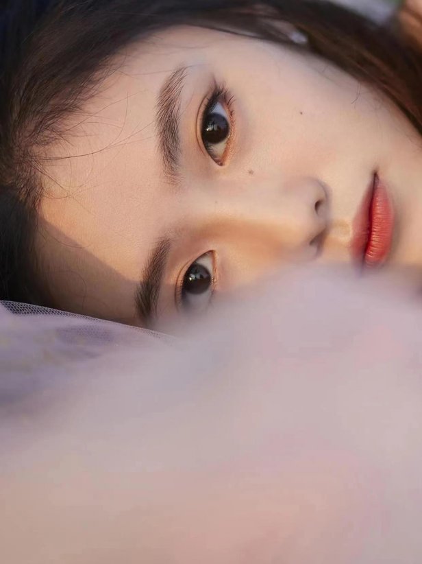 刘浩存4K手机壁纸