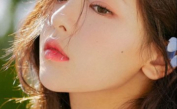 杨超越可爱高清壁纸